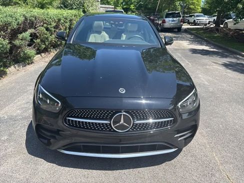 Used 2023 Mercedes-Benz E 350 4MATIC Sedan image 10