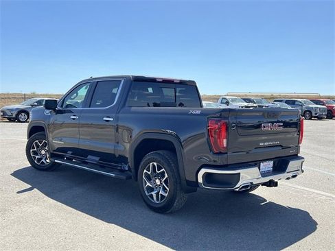 New 2026 GMC Sierra 1500 SLT w/ SLT Premium Plus Package image 5