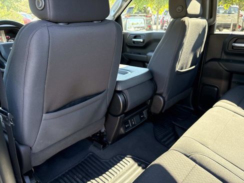 Certified 2024 Chevrolet Silverado 1500 Custom image 29