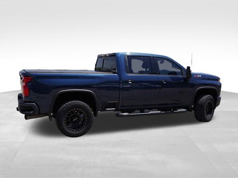 Certified 2022 Chevrolet Silverado 3500 LTZ w/ LTZ Plus Package AWD/4WD image 4