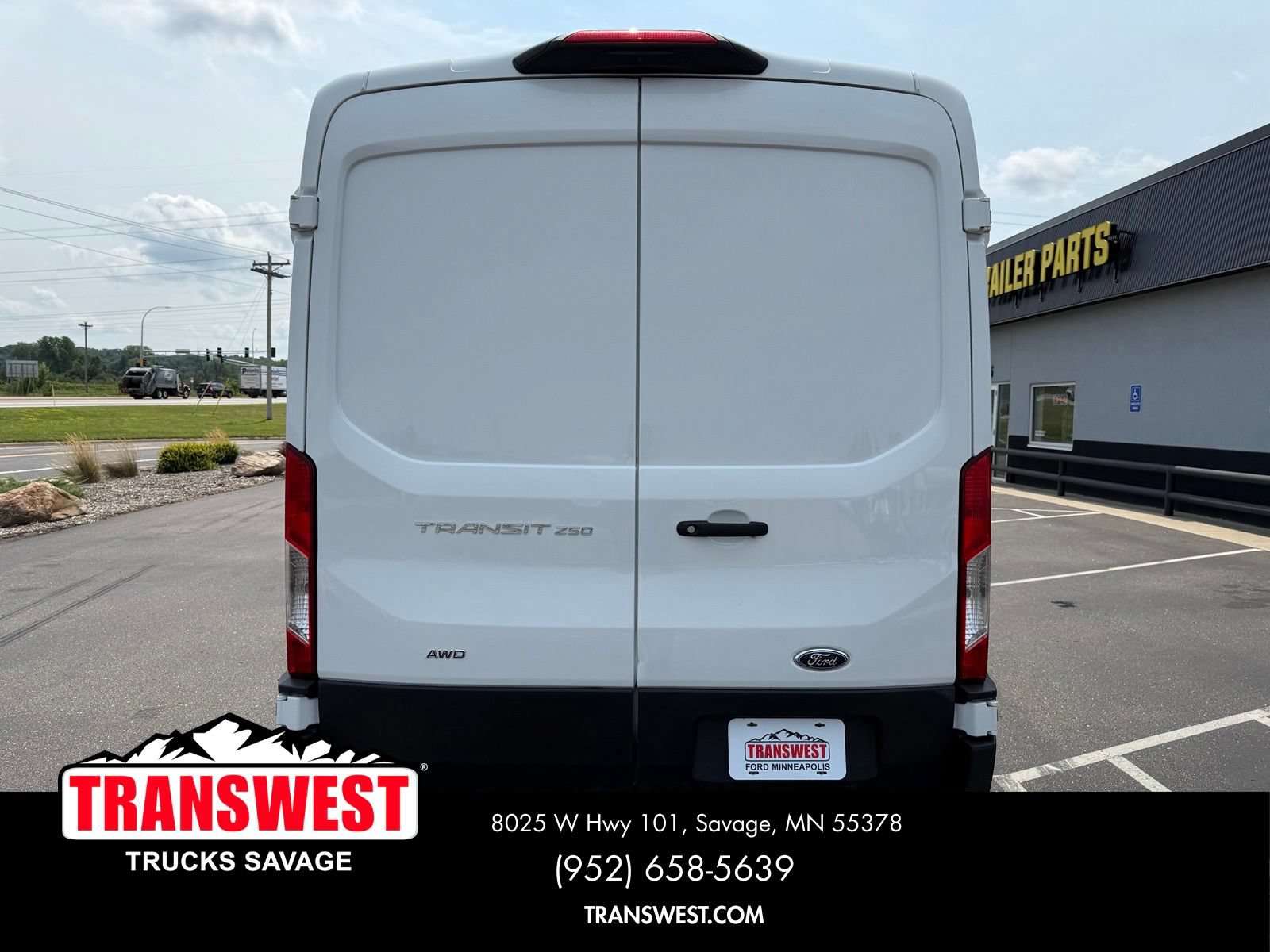 Used 2025 Ford Transit 250 148 Medium Roof Extended AWD image 13