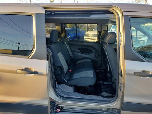 Used 2020 Ford Transit Connect XL image 29