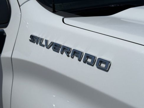 Used 2025 Chevrolet Silverado 1500 LT RWD image 14