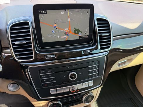 Certified 2018 Mercedes-Benz GLE 350 4MATIC image 18