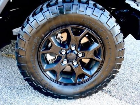 Used 2022 Jeep Wrangler Unlimited Willys image 10