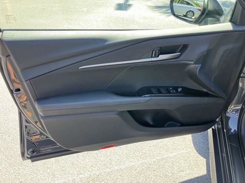 Used 2026 Toyota Camry LE FWD image 13