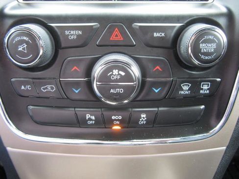 Used 2014 Jeep Grand Cherokee Limited w/ Trailer Tow Group IV image 45