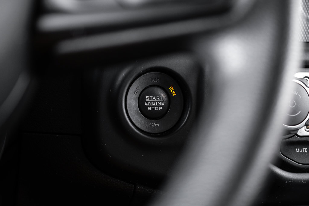 Used 2022 Jeep Wrangler Unlimited Sport AWD/4WD image 29
