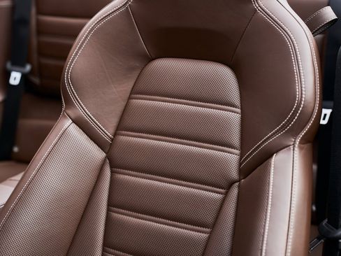 Used 2021 Porsche 911 Turbo S image 38