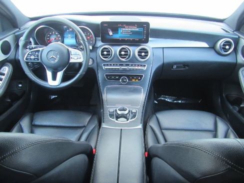 Used 2019 Mercedes-Benz C 300 Sedan image 3
