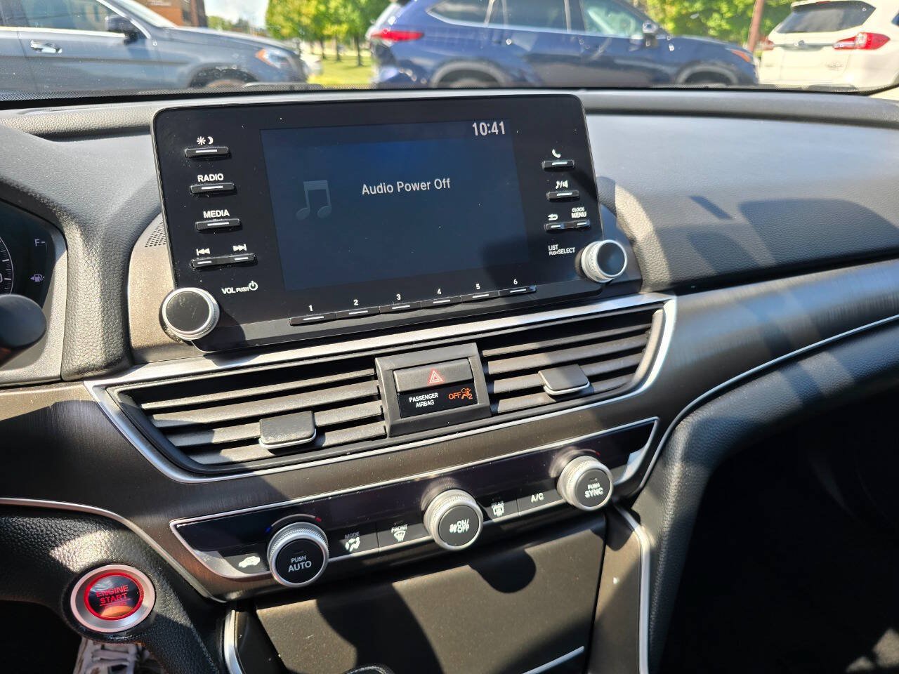 Used 2019 Honda Accord LX image 17