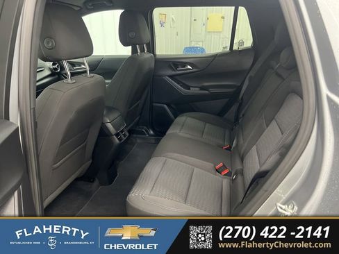 Used 2026 Chevrolet Equinox LT AWD/4WD image 11