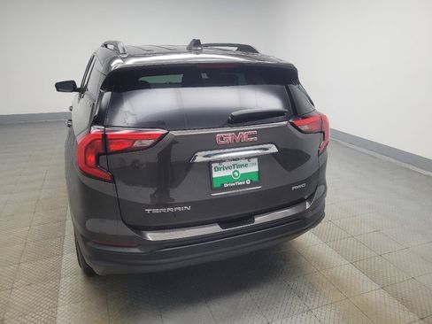 Used 2020 GMC Terrain SLE w/ Driver Convenience Package image 6