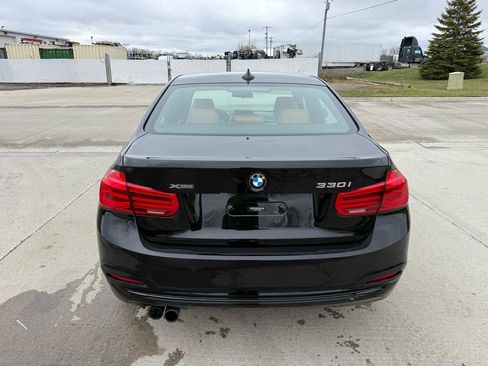 Used 2018 BMW 330i xDrive Sedan w/ Convenience Package AWD/4WD image 6