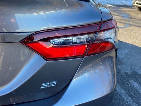 Used 2024 Toyota Camry SE image 29