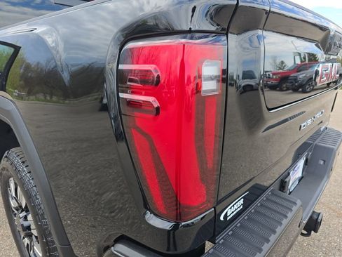 New 2026 GMC Sierra 2500 Denali AWD/4WD image 38