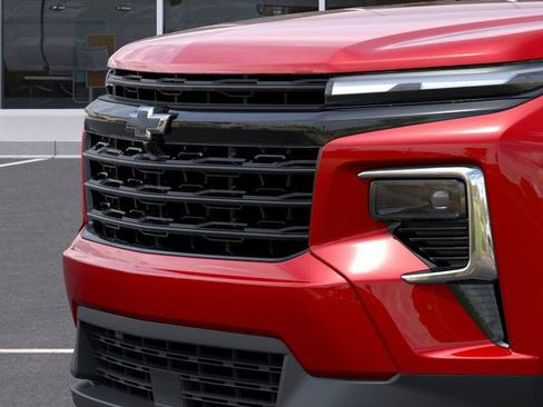 New 2026 Chevrolet Traverse LT w/ Midnight/Sport Edition image 13