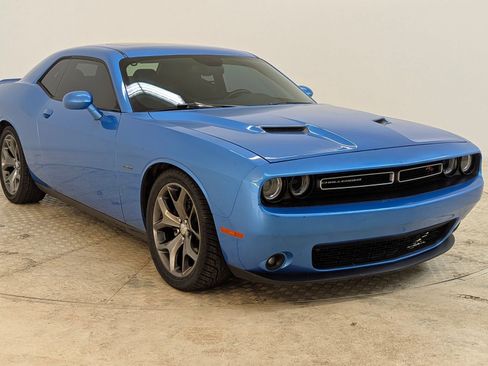 Used 2015 Dodge Challenger R/T w/ Quick Order Package 28B R/T image 7