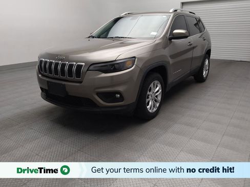 Used 2019 Jeep Cherokee Latitude w/ Popular Appearance Group image 1