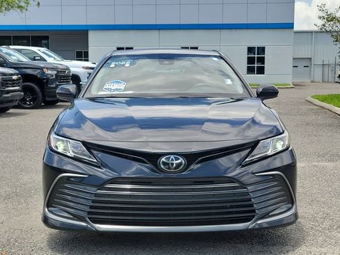 Used 2022 Toyota Camry LE FWD image 7