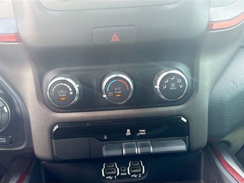 Used 2022 RAM 1500 Rebel AWD/4WD image 15