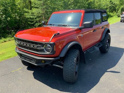 Used 2024 Ford Bronco Black Diamond AWD/4WD image 5