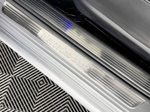 Used 2015 Mercedes-Benz S 550 4MATIC Sedan image 38