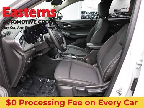 Used 2024 Buick Encore GX Preferred FWD image 13