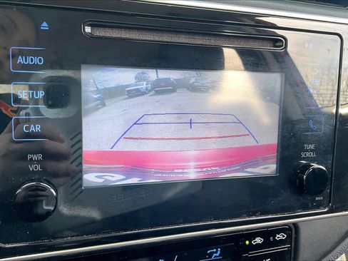 Used 2019 Toyota Corolla SE image 26