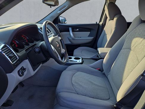 Used 2011 GMC Acadia SL w/ Preferred Package image 11