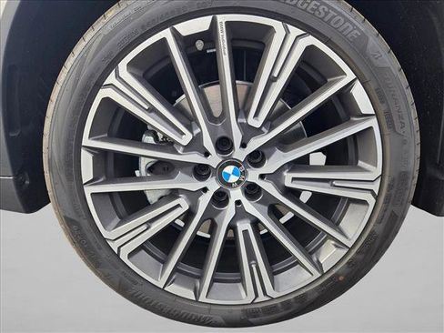 New 2026 BMW X2 xDrive28i w/ Convenience Package AWD/4WD image 10