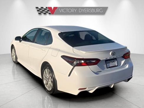 Used 2024 Toyota Camry SE FWD image 6