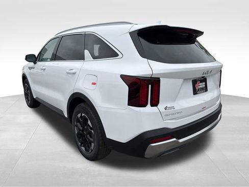 New 2026 Kia Sorento S w/ S Panoramic Sunroof Package FWD image 5