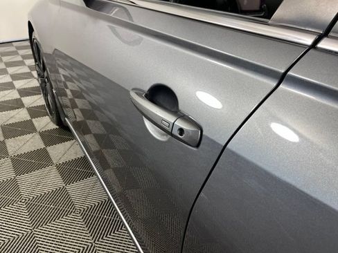 Used 2022 Nissan Altima 2.5 SR w/ Midnight Edition Package FWD image 13