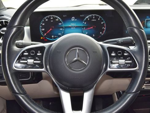 Used 2021 Mercedes-Benz A 220 image 22