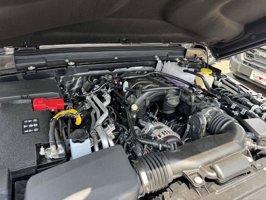 New 2026 Jeep Gladiator Sport AWD/4WD image 12