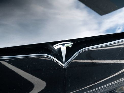 Used 2023 Tesla Model S Plaid AWD/4WD image 6