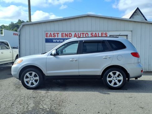 Used 2009 Hyundai Santa Fe SE w/ Premium Pkg 4 FWD image 2