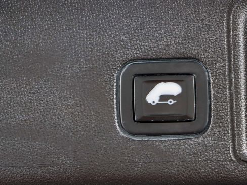 Used 2019 GMC Terrain SLT w/ Preferred Package image 27