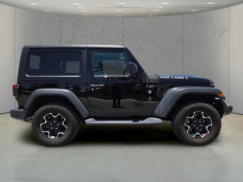 Used 2021 Jeep Wrangler Sport AWD/4WD image 2