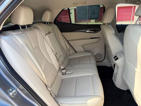 Used 2022 Buick Envision Essence w/ Technology Package I FWD image 29