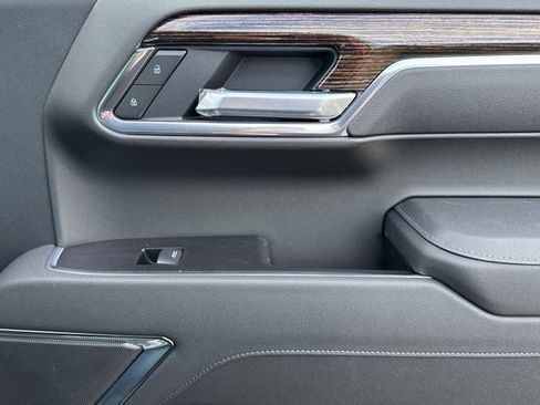 New 2026 GMC Sierra 1500 SLE image 19