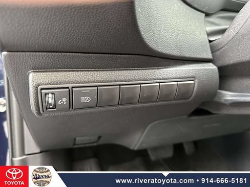 Used 2026 Toyota Corolla XSE FWD image 21
