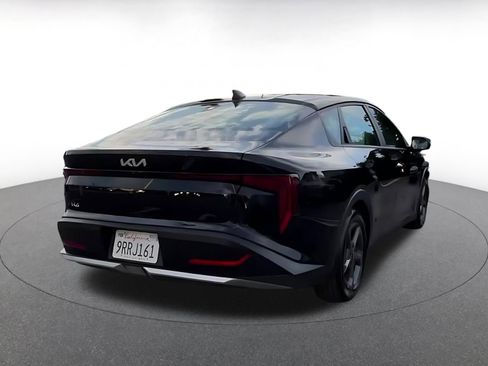 Used 2025 Kia K4 LXS image 14