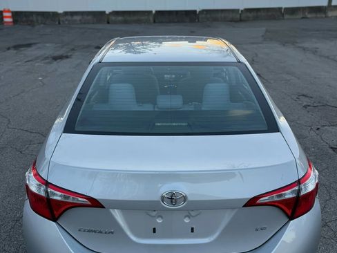 Used 2014 Toyota Corolla LE image 11