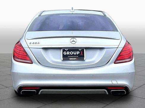 Used 2015 Mercedes-Benz S 550 Sedan image 5