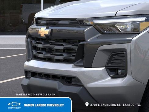 New 2025 Chevrolet Colorado LT w/ LT Convenience Package image 13