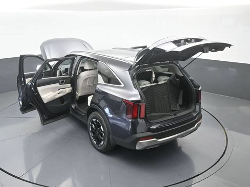 Used 2025 Kia Sorento S w/ Panoramic Sunroof Package FWD image 68