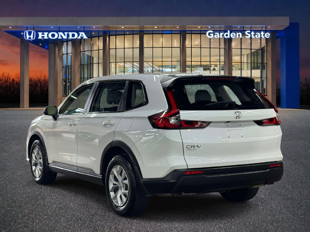 Used 2024 Honda CR-V LX image 3