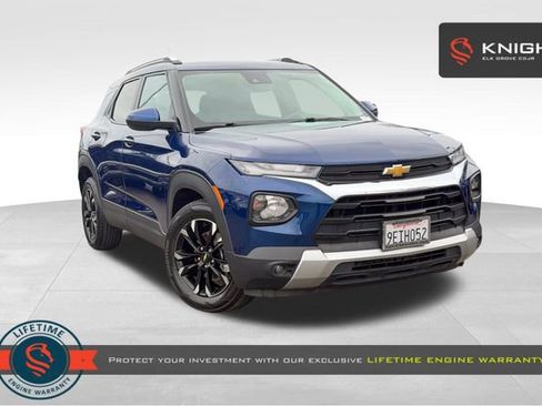 Used 2023 Chevrolet TrailBlazer LT image 1